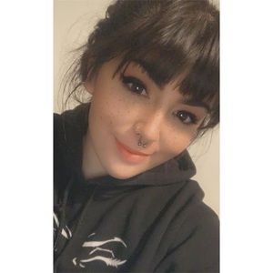 Meet your Posher, Natalia